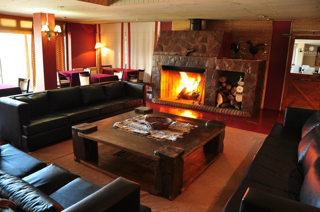 Hotel Y Cabanas Del Nevado Caviahue Exterior foto